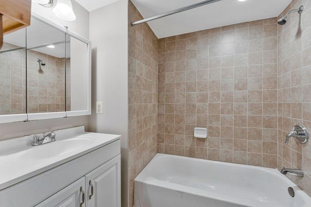 14754 BASINGSTOKE LOOP, Centreville, VA 20120