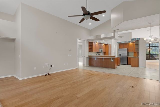 3135 N Buckhorn Drive, Beverly Hills, FL 34465