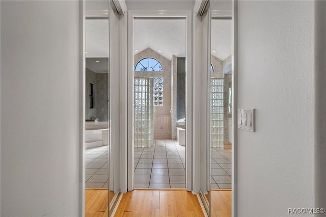 3135 N Buckhorn Drive, Beverly Hills, FL 34465