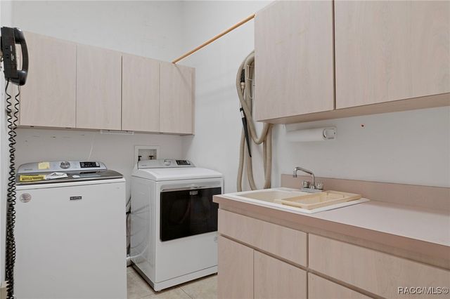 3135 N Buckhorn Drive, Beverly Hills, FL 34465