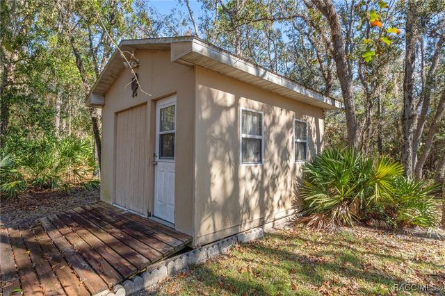 3135 N Buckhorn Drive, Beverly Hills, FL 34465