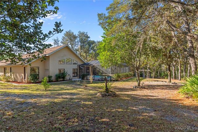 3135 N Buckhorn Drive, Beverly Hills, FL 34465