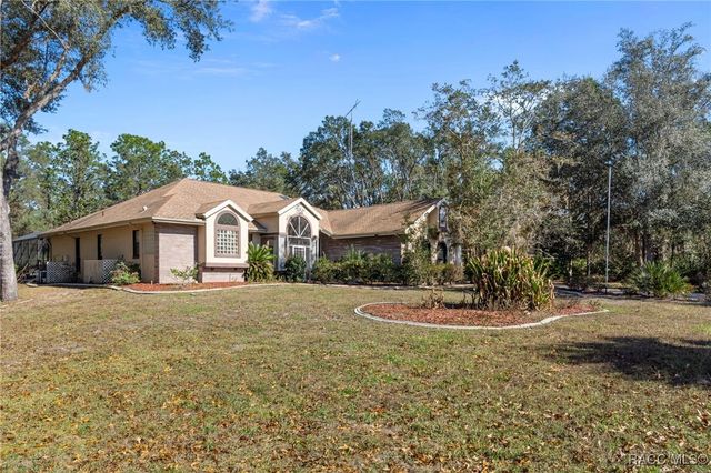 3135 N Buckhorn Drive, Beverly Hills, FL 34465