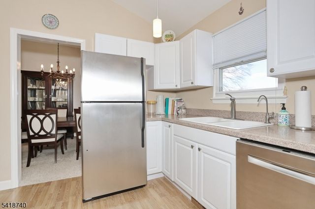 79 Highview Ter, Rockaway Twp., NJ 07801