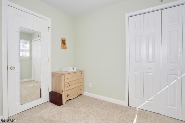 79 Highview Ter, Rockaway Twp., NJ 07801