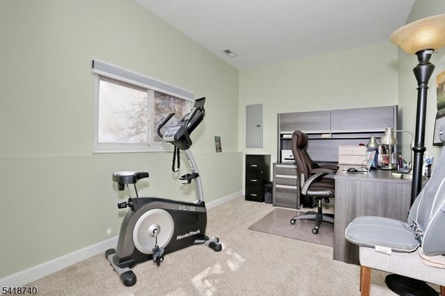 79 Highview Ter, Rockaway Twp., NJ 07801