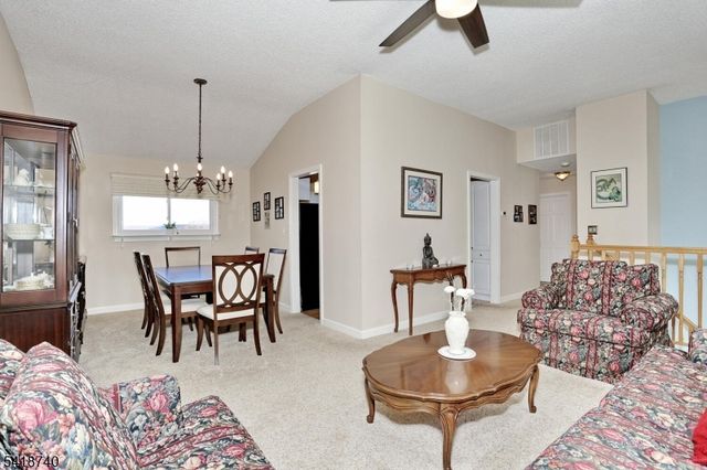 79 Highview Ter, Rockaway Twp., NJ 07801