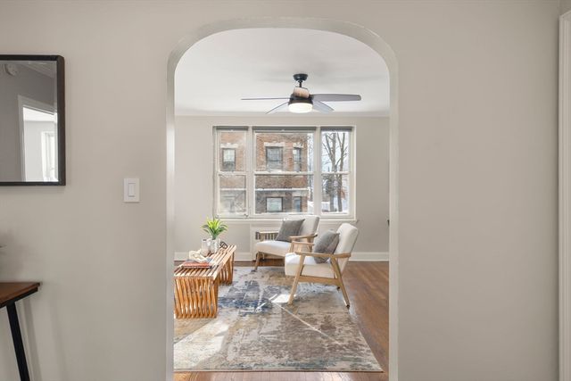 60 Sutherland Rd 4, Boston, MA 02135