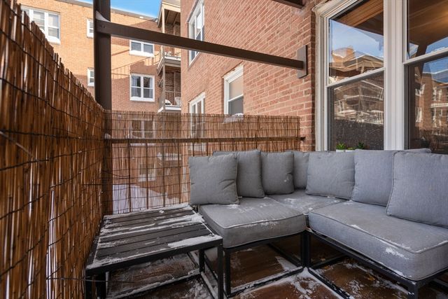 60 Sutherland Rd 4, Boston, MA 02135