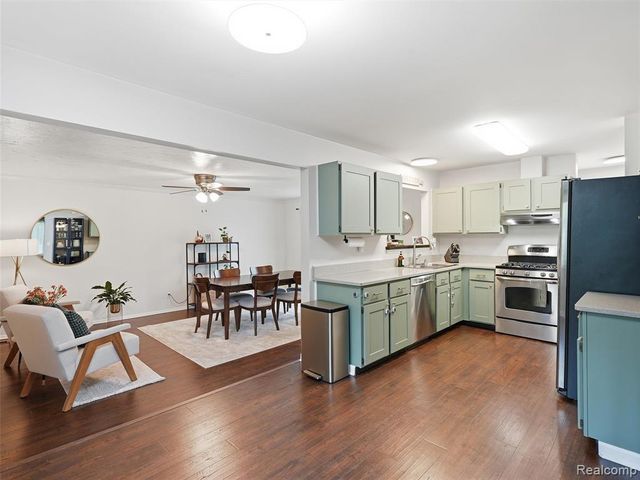3330 Blasser Drive, Lake Orion, MI 48359
