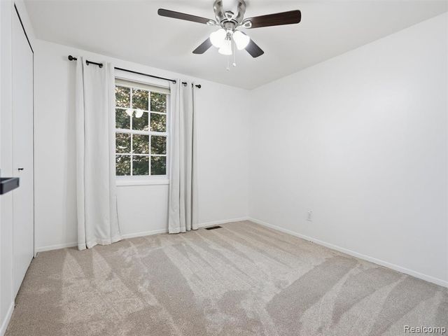 3330 Blasser Drive, Lake Orion, MI 48359