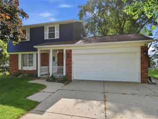 3330 Blasser Drive, Lake Orion, MI 48359