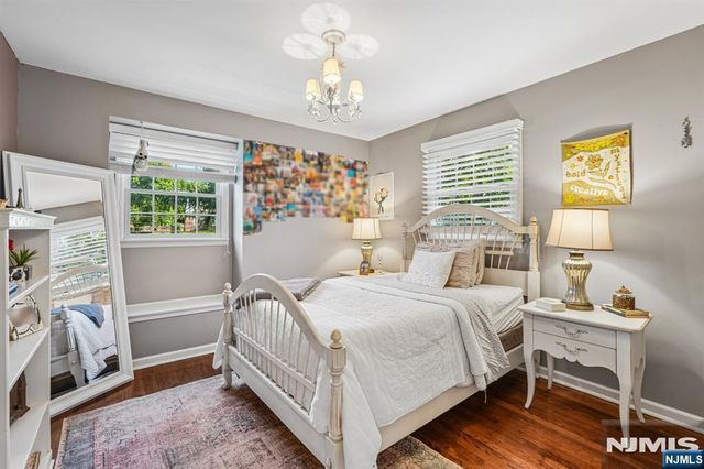 724 Ewing Avenue, Franklin Lakes, NJ 07417