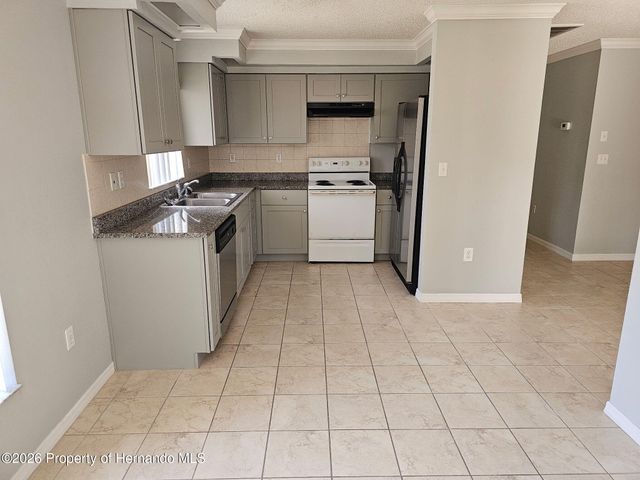 7477 Canterbury Street, Spring Hill, FL 34606