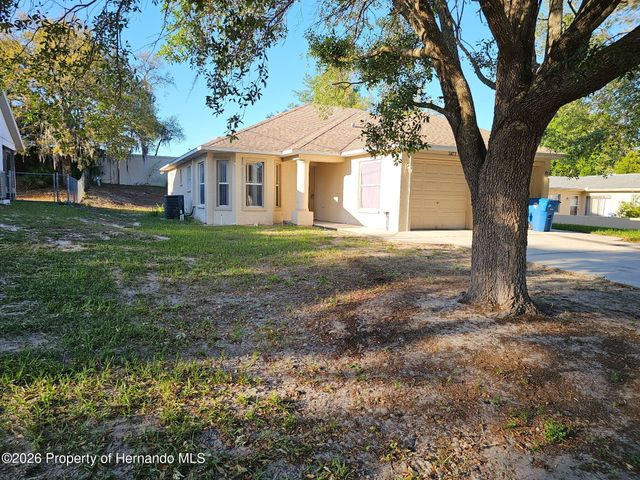 7477 Canterbury Street, Spring Hill, FL 34606