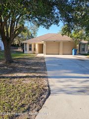 7477 Canterbury Street, Spring Hill, FL 34606