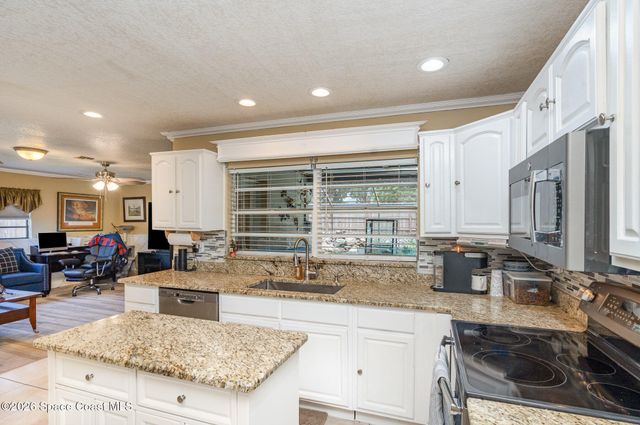 1069 Fairlawn Drive, Rockledge, FL 32955