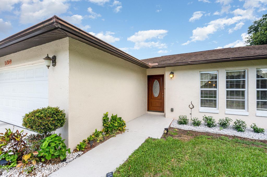 1069 Fairlawn Drive, Rockledge, FL 32955