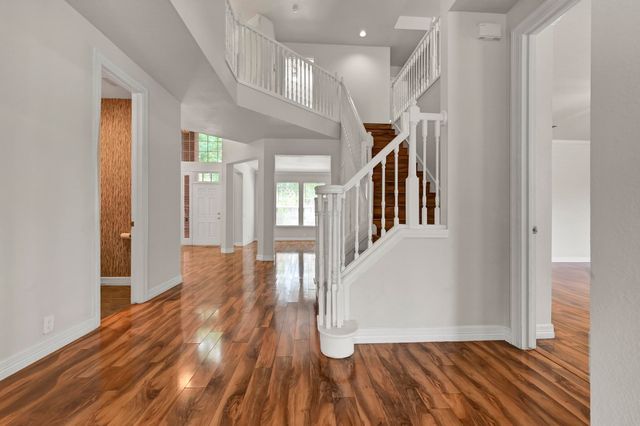 306 Canyon Lake Drive, Southlake, TX 76092