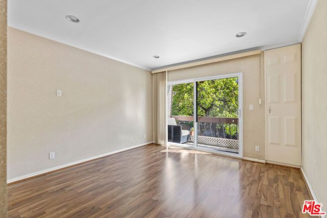 7300 Franklin Avenue 447, Los Angeles, CA 90046