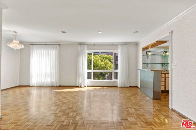 7300 Franklin Avenue 447, Los Angeles, CA 90046