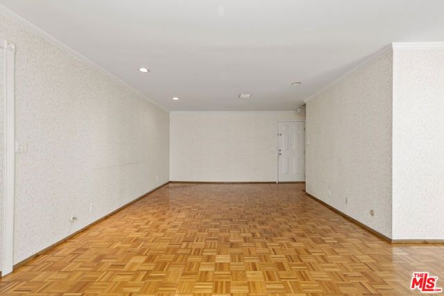 7300 Franklin Avenue 447, Los Angeles, CA 90046