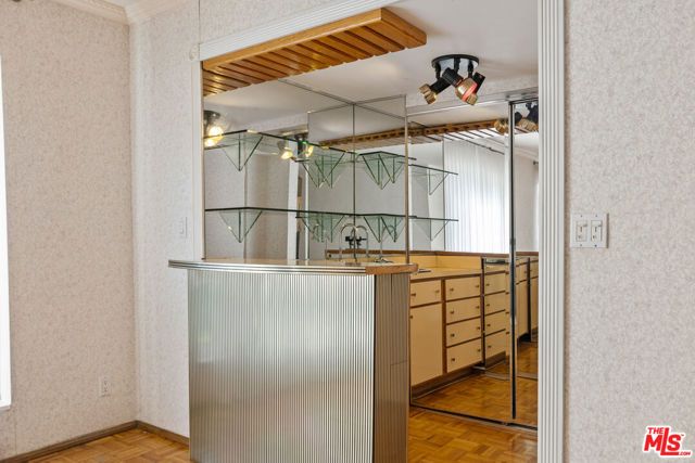 7300 Franklin Avenue 447, Los Angeles, CA 90046