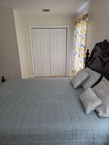 56 Washington St A, Taunton, MA 02780