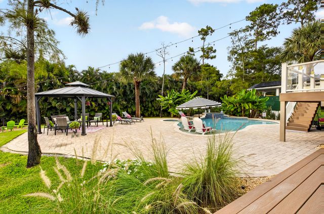 13074 La Mirada Circle, Wellington, FL 33414