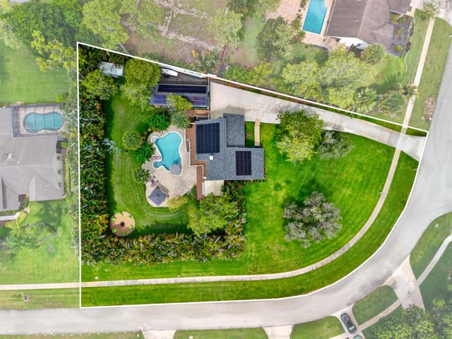 13074 La Mirada Circle, Wellington, FL 33414