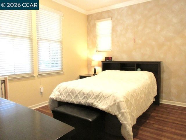2072 Drake Ln, Hercules, CA 94547