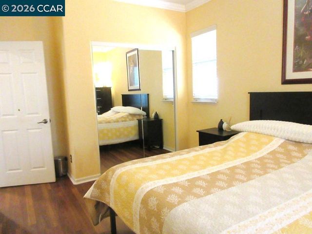 2072 Drake Ln, Hercules, CA 94547