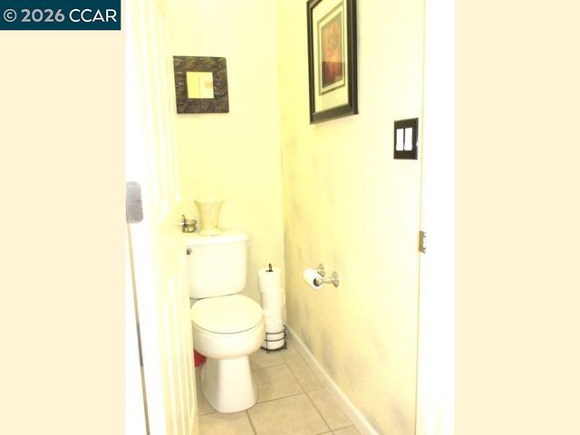 2072 Drake Ln, Hercules, CA 94547