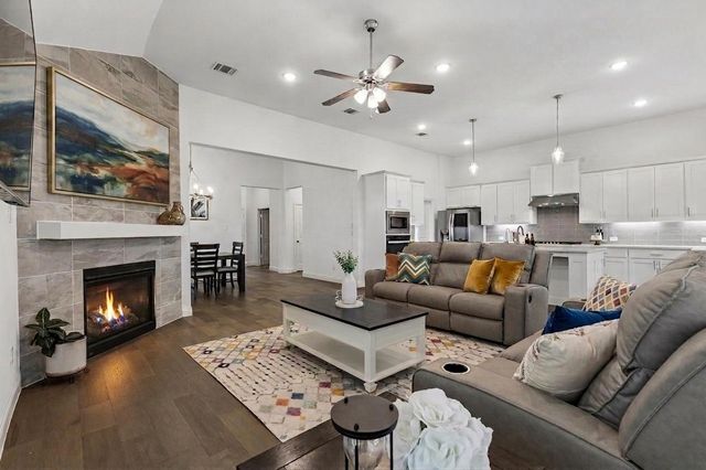 4933 Switchback Street, Little Elm, TX 76227