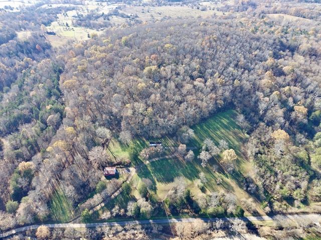 3955 Kennedy Creek Rd, Auburntown, TN 37016