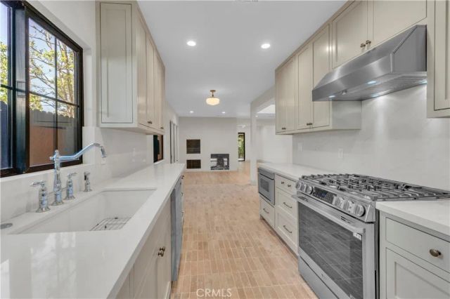 4316 Bellaire, Studio City, CA 91604