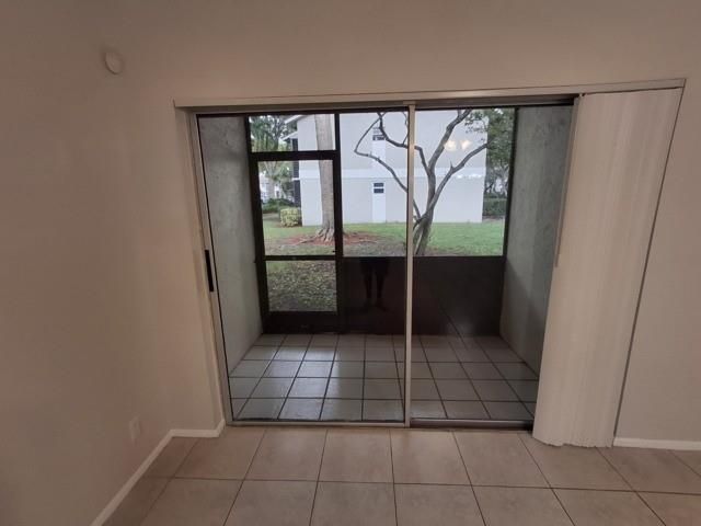 714 Gardens Dr 106, Pompano Beach, FL 33069