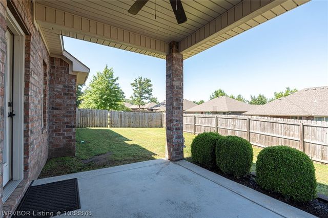 6114 Red Oak Court, Fort Smith, AR 72916