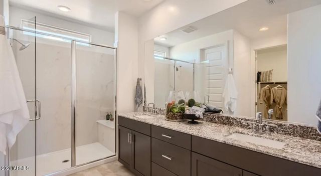 18813 W GOLDENROD Street, Goodyear, AZ 85338