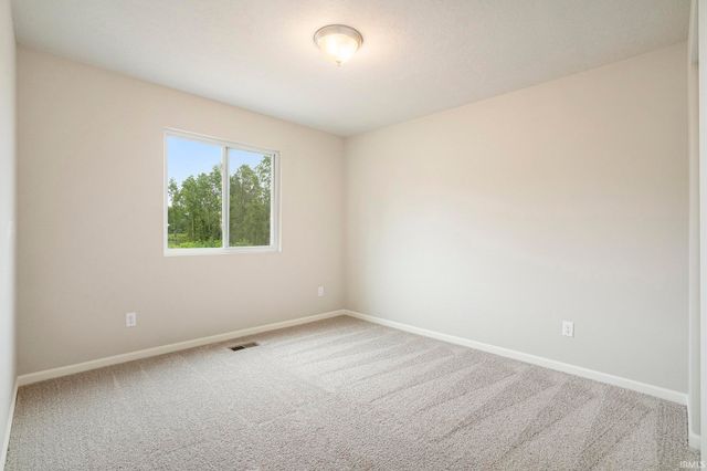 2200 Miami Trail, Huntington, IN 46750