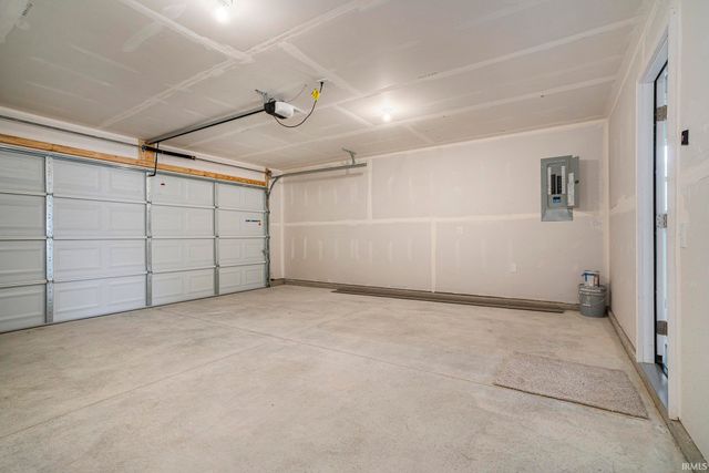 2200 Miami Trail, Huntington, IN 46750