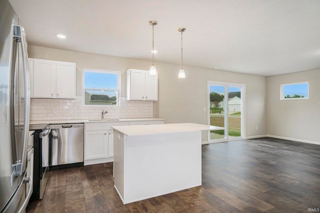 2200 Miami Trail, Huntington, IN 46750