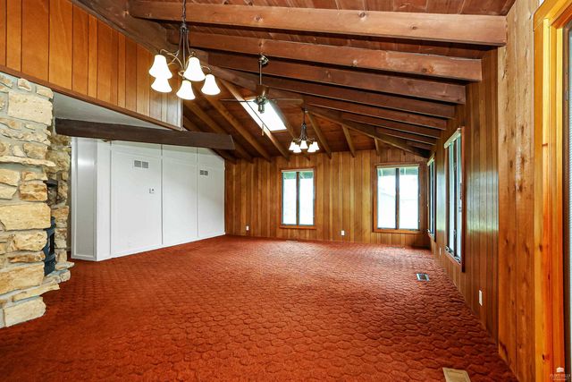 2910 Lakewood Drive, Manhattan, KS 66503