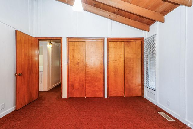 2910 Lakewood Drive, Manhattan, KS 66503