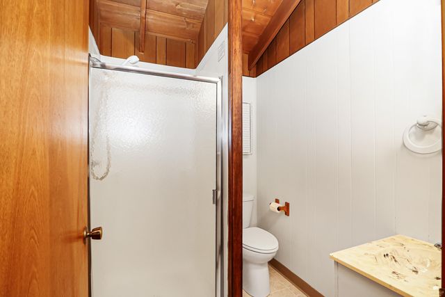 2910 Lakewood Drive, Manhattan, KS 66503