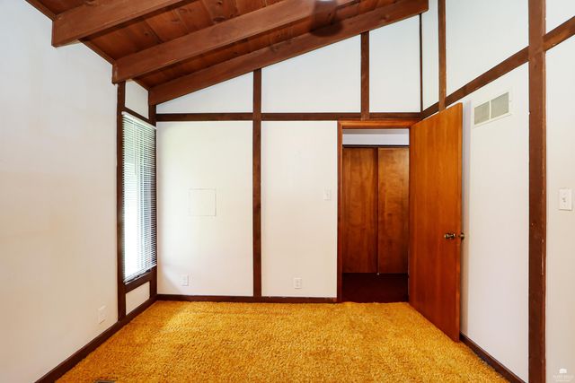 2910 Lakewood Drive, Manhattan, KS 66503