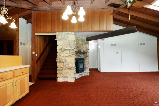 2910 Lakewood Drive, Manhattan, KS 66503
