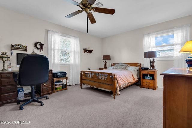 1 Spanish Wells Street, Toms River, NJ 08757