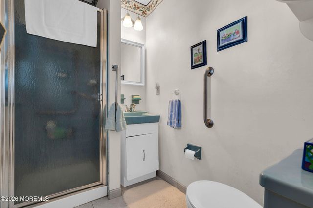 1 Spanish Wells Street, Toms River, NJ 08757