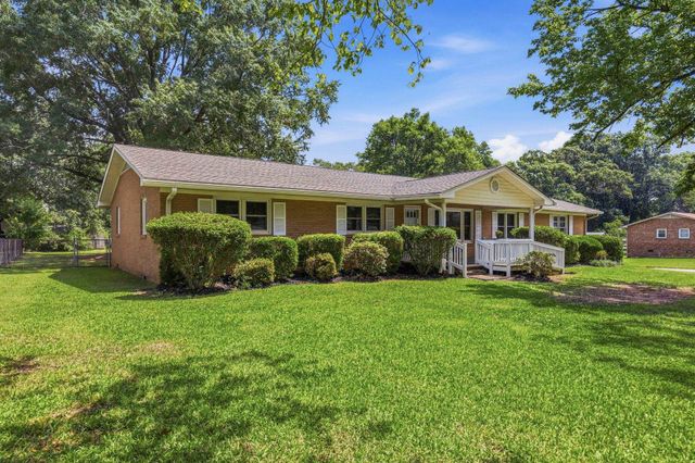 202 Flatwood Road, Spartanburg, SC 29303